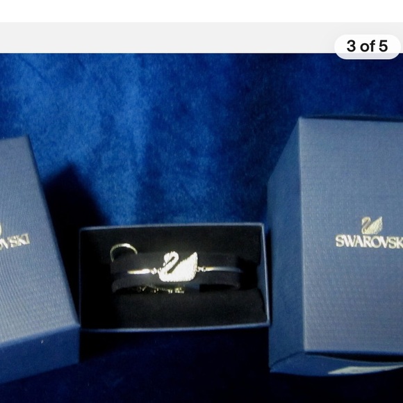 Vintage Swarovski Swan Bracelet with Box - Picture 7 of 10